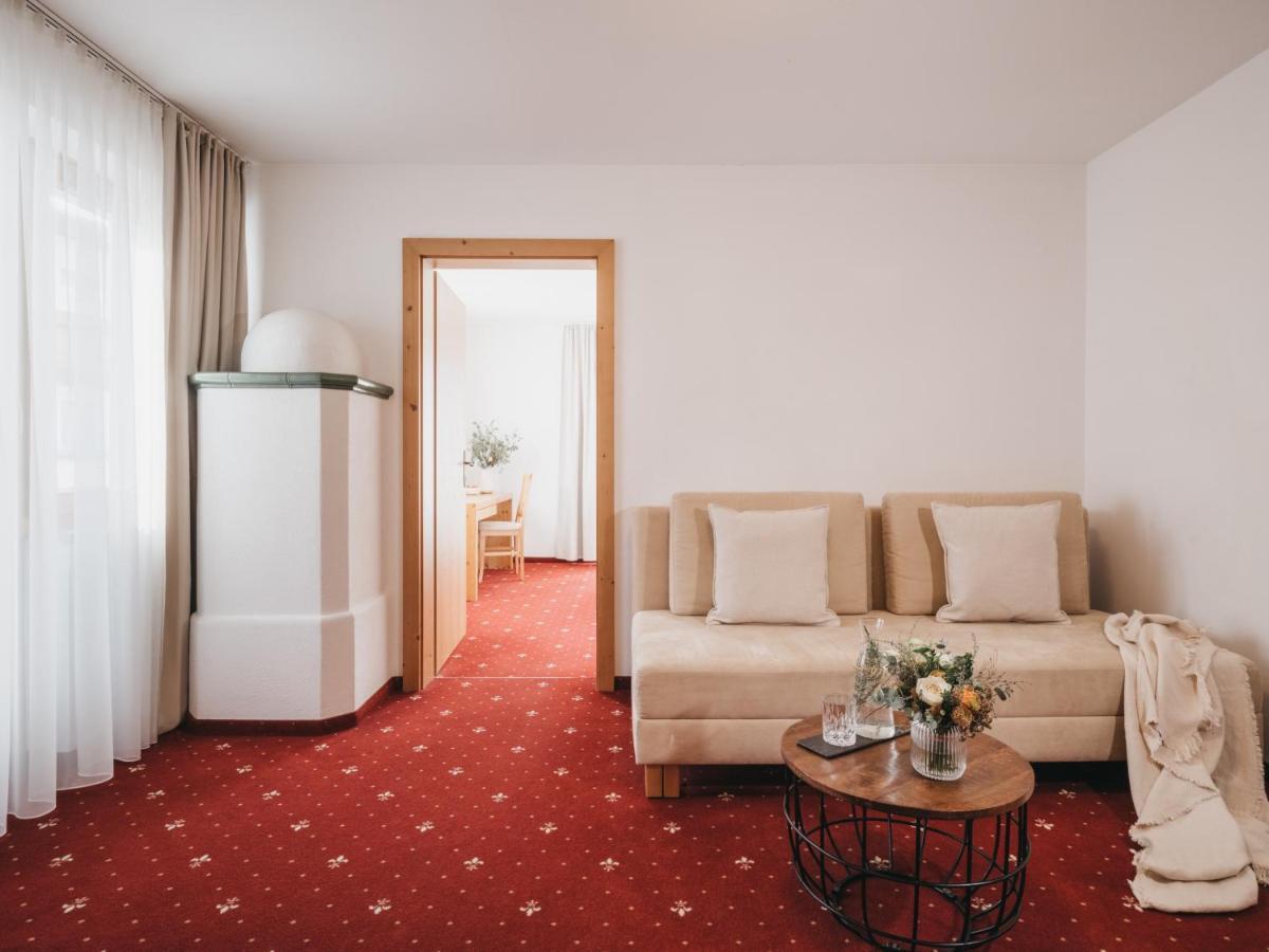 Hotel Vier Jahreszeiten By Vaya Inkl Zell Am See-Kaprun Sommerkarte ภายนอก รูปภาพ