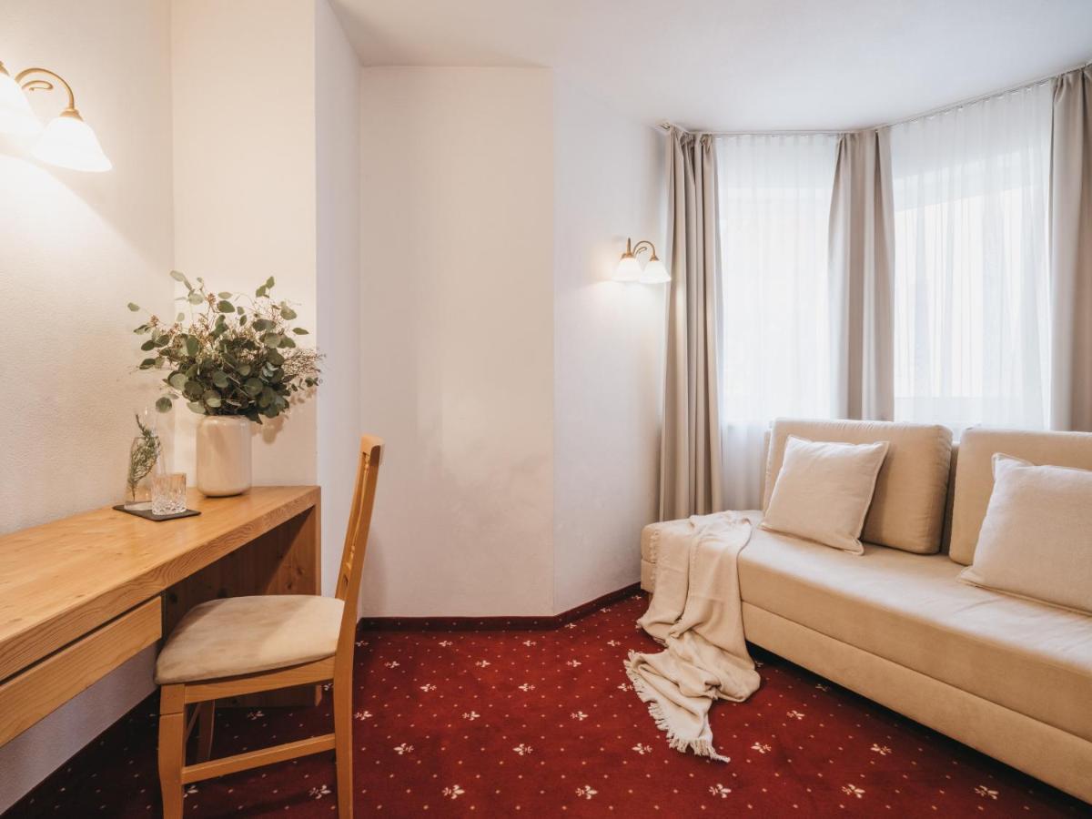 Hotel Vier Jahreszeiten By Vaya Inkl Zell Am See-Kaprun Sommerkarte ภายนอก รูปภาพ