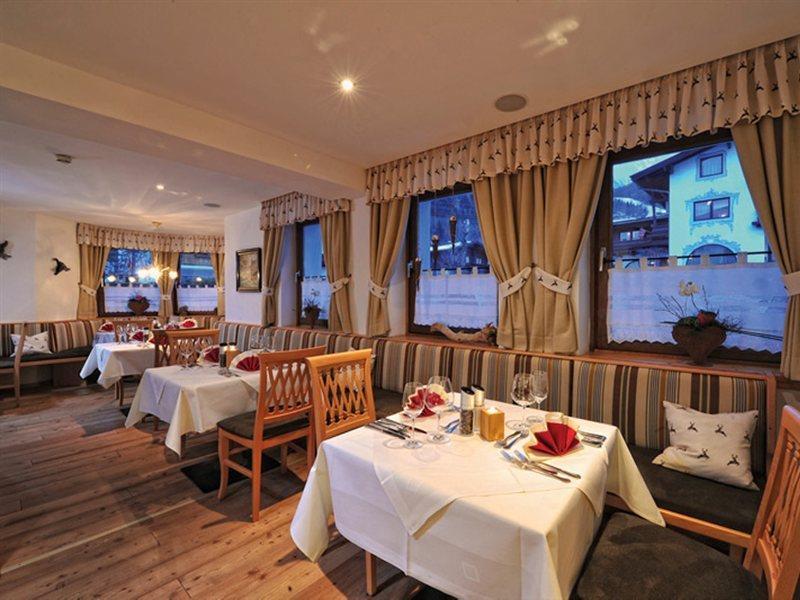 Hotel Vier Jahreszeiten By Vaya Inkl Zell Am See-Kaprun Sommerkarte ภายนอก รูปภาพ