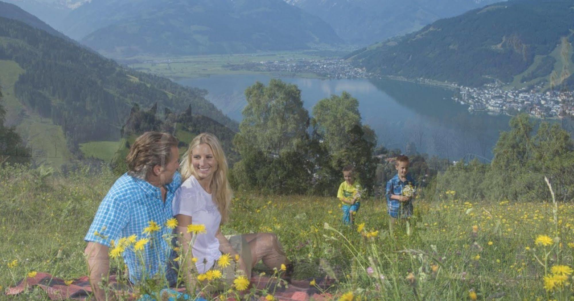 Hotel Vier Jahreszeiten By Vaya Inkl Zell Am See-Kaprun Sommerkarte ภายนอก รูปภาพ